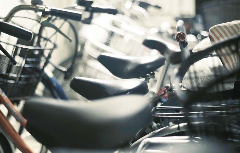 屋内自転車・ミニバイク置場